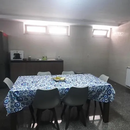 Holiday home Cantinho Violetas
